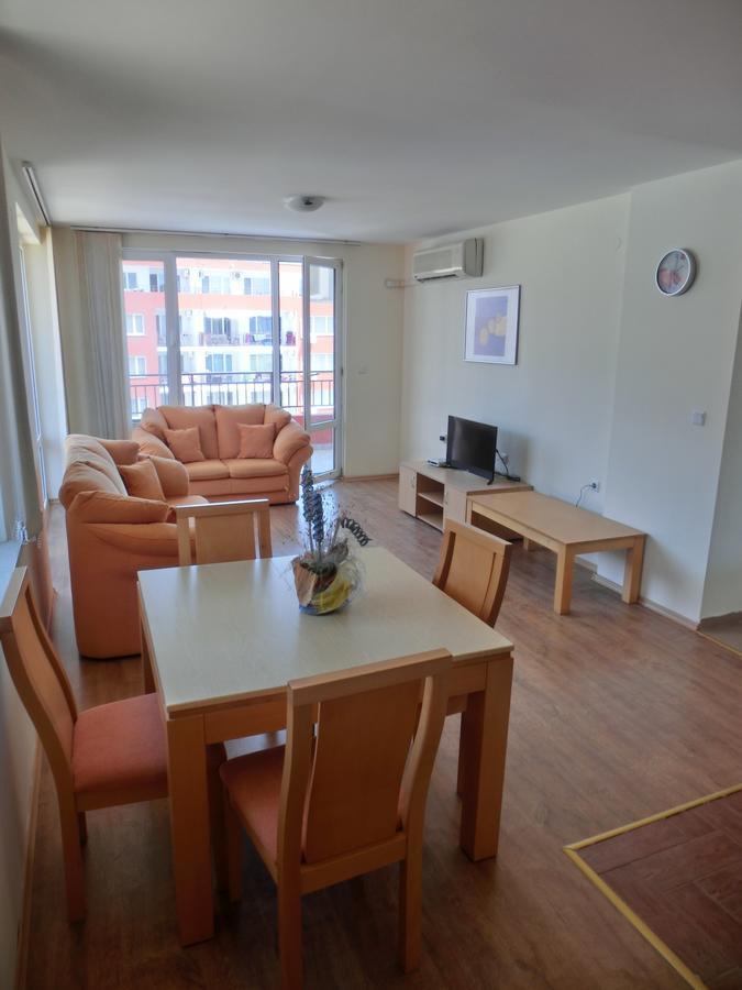 Sea View Panorama Apartment On Complex With Pools And Beach, Свети-Влас Экстерьер фото